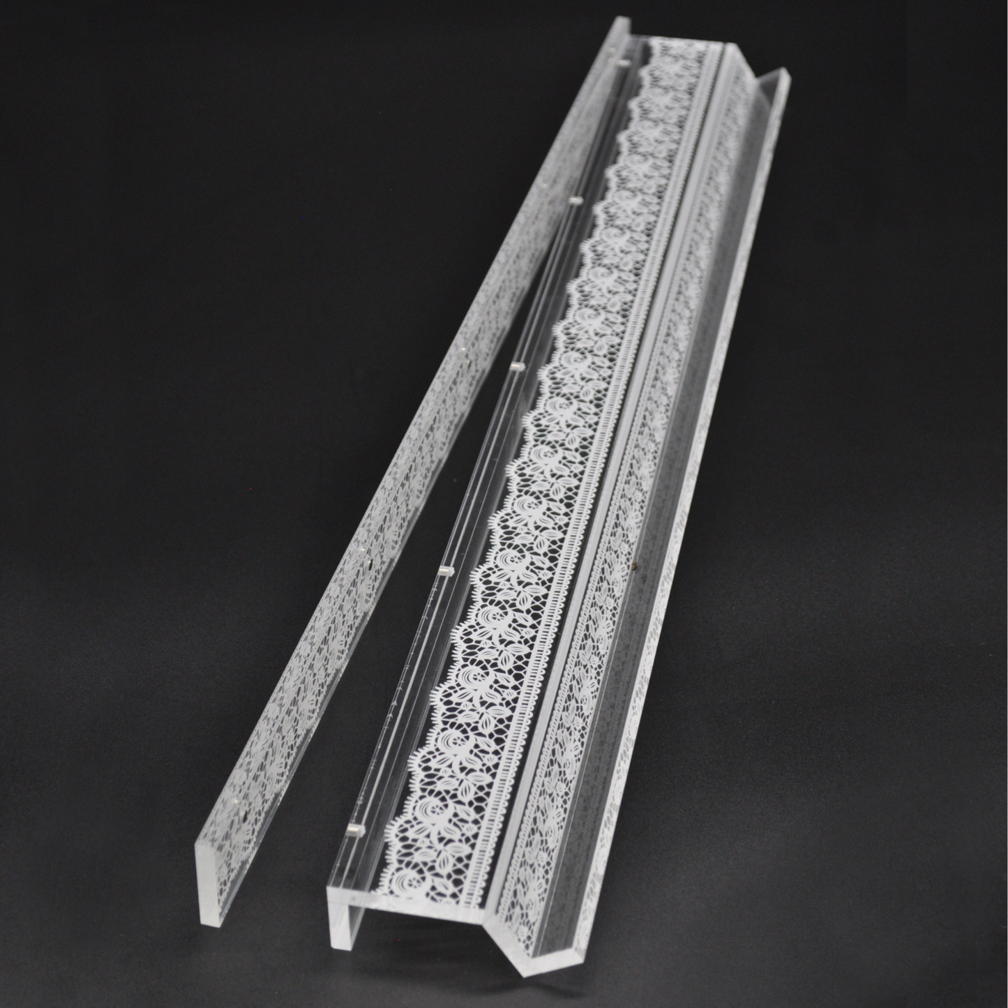 White Lace Mahjong Rack and Pusher | Middle & Main Mahjong